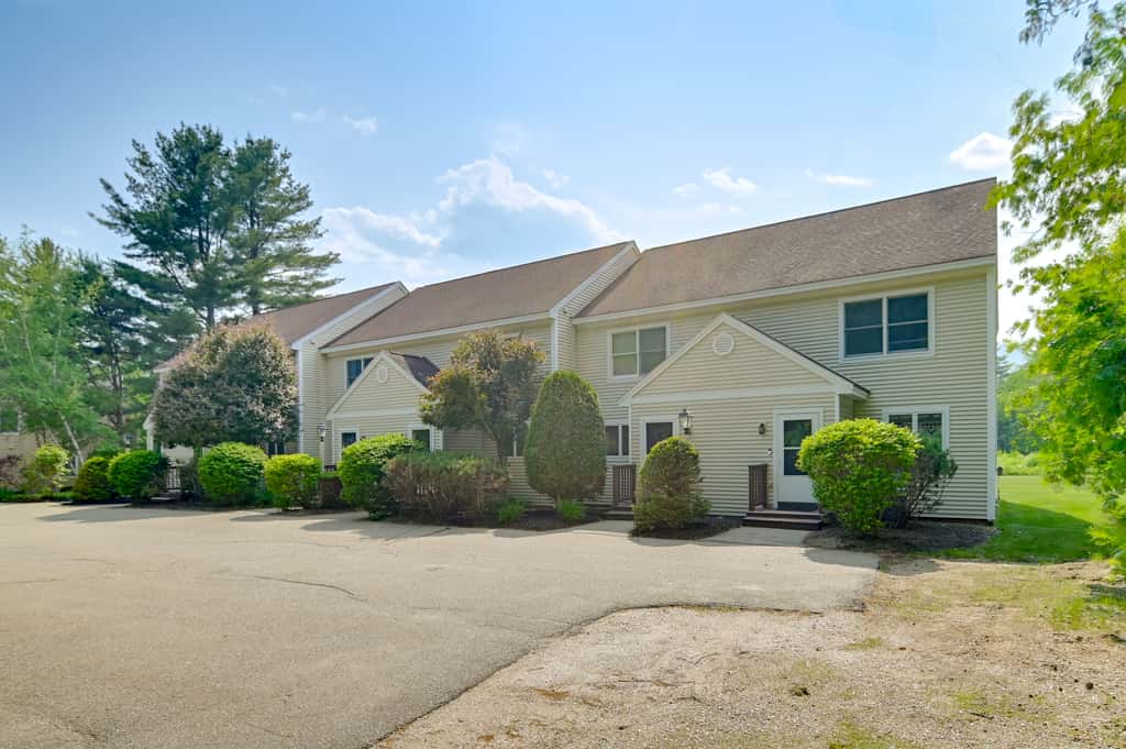 North Conway Home for Fall Adventures