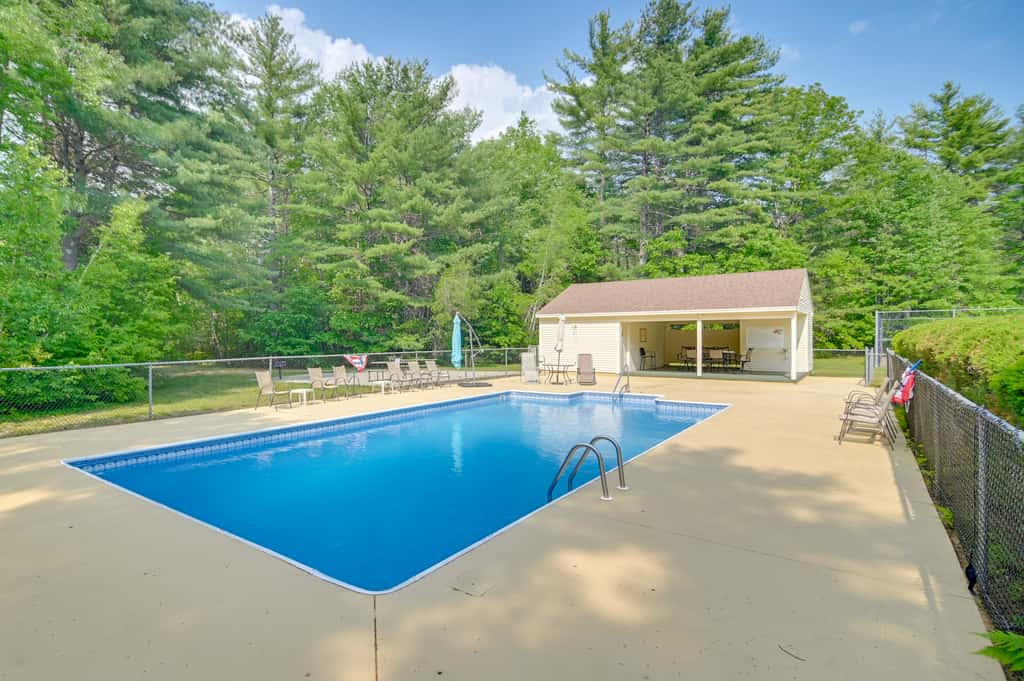 North Conway Home for Fall Adventures
