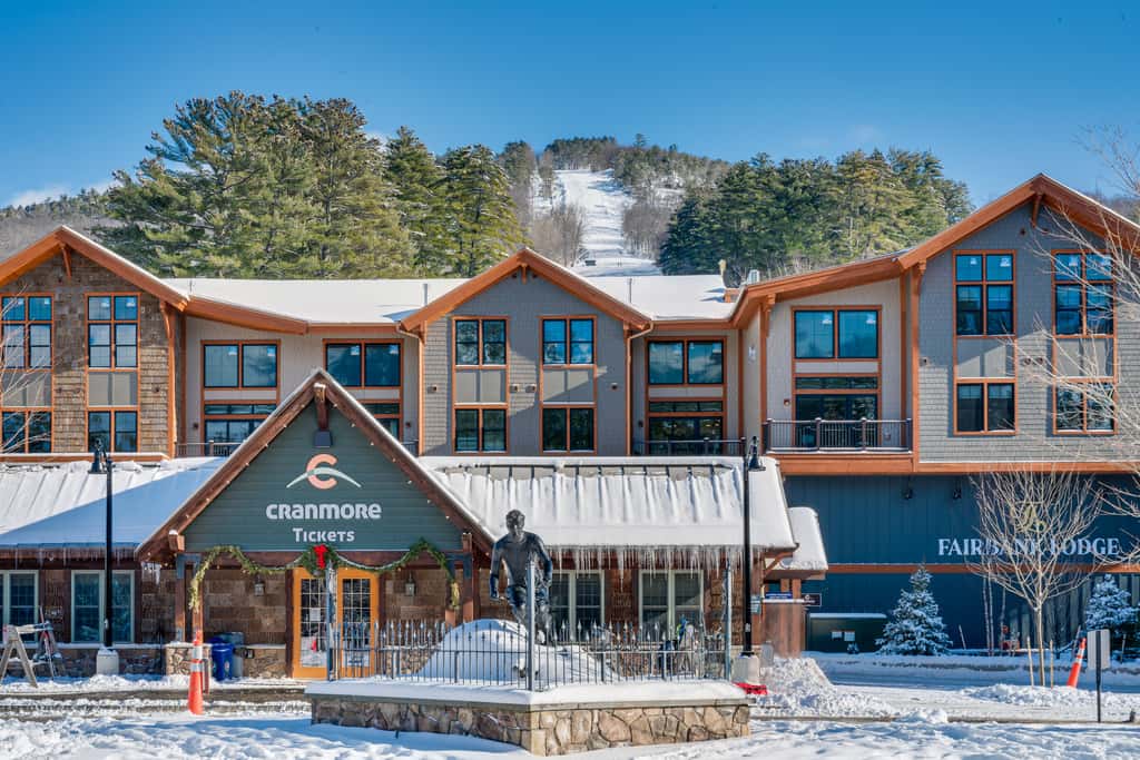 The Perfect All-Season Escape!!!