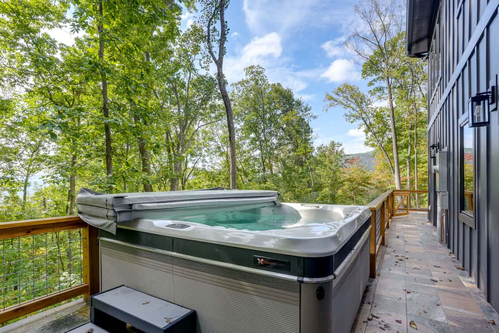 Modern Nellysford Getaway w/ View: Deck & Fire Pit