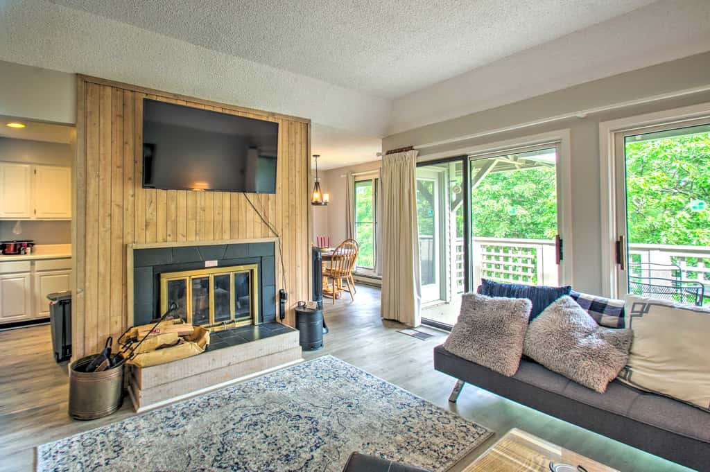 Idyllic Wintergreen Condo w/ Resort Amenities