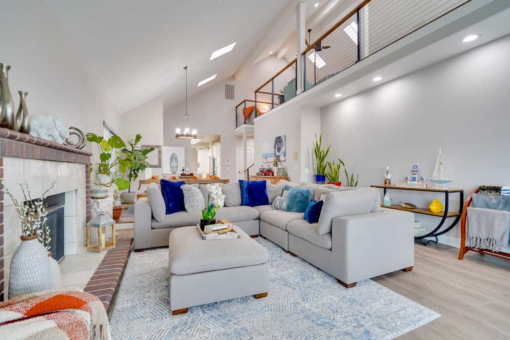 Waterfront Discovery Bay Home w/ Private Dock