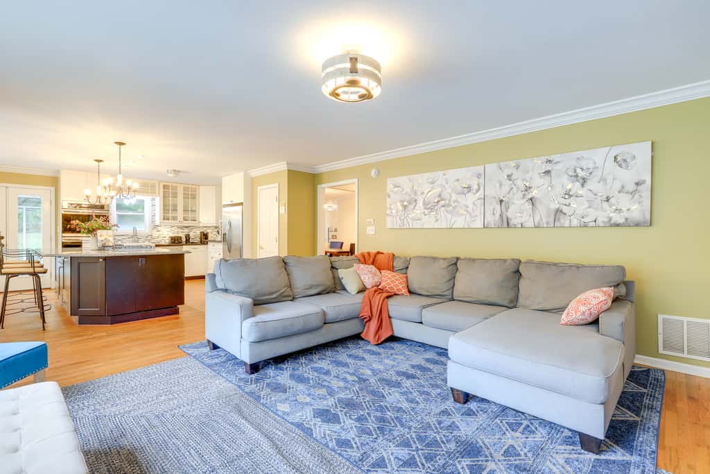 Spacious Stockbridge Manor: Pool Table, 2 Kitchens