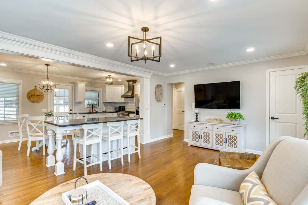 Screened Patio & Fire Pit: Modern Westerville Home