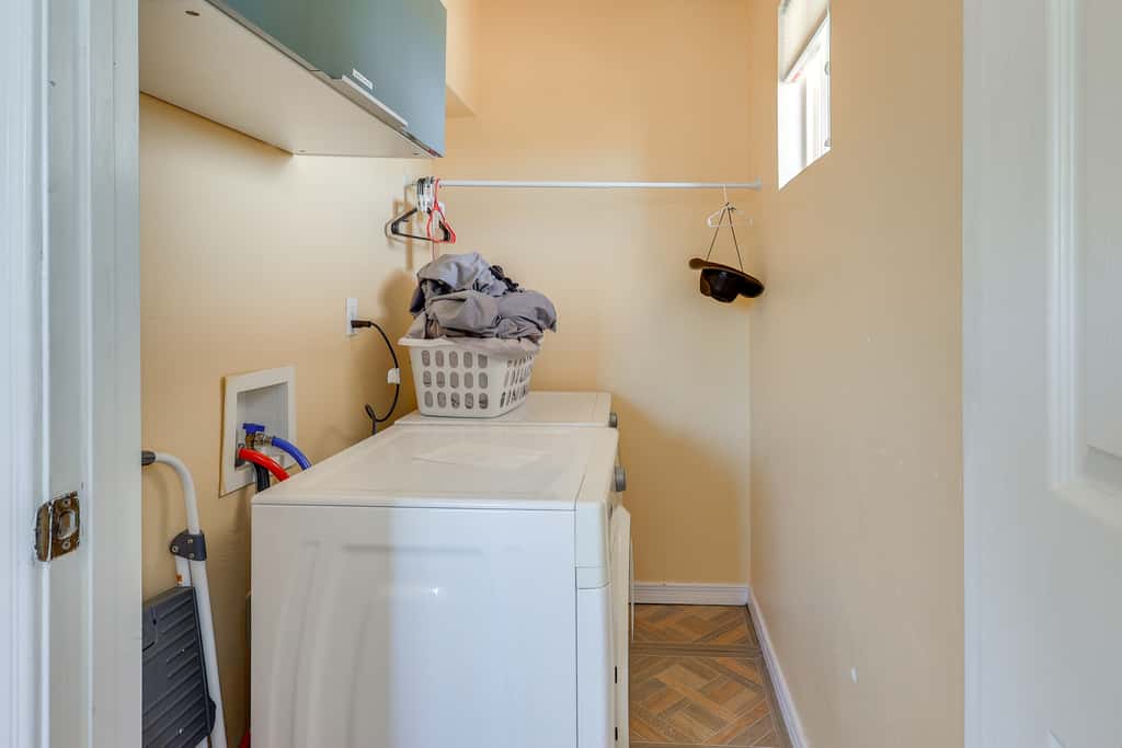 Walk Downtown: Authentic Adobe Home in Las Cruces!