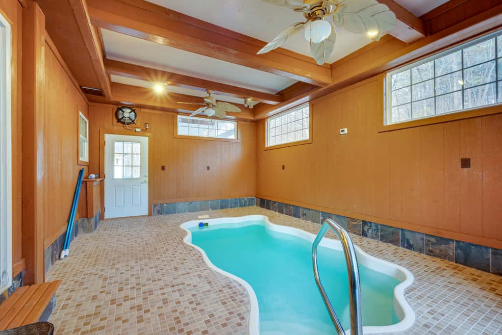Spacious Mooresville Home w/ Lake Norman View!