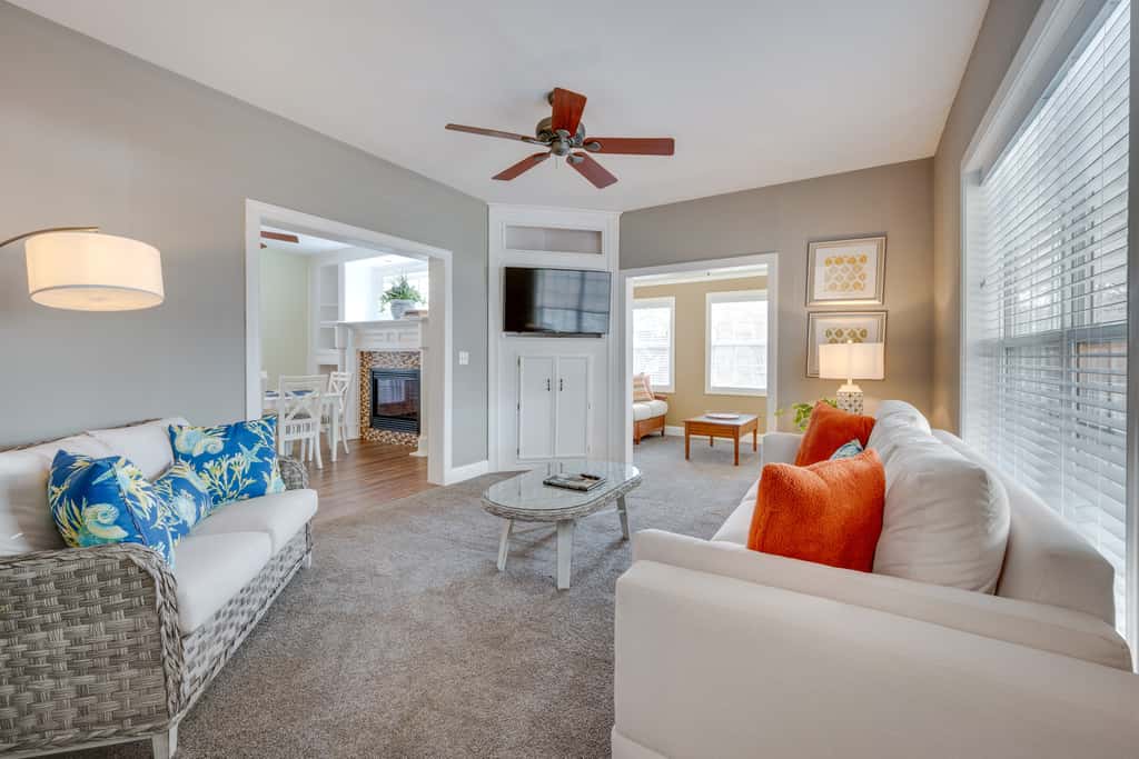 Spacious Mooresville Home w/ Lake Norman View!