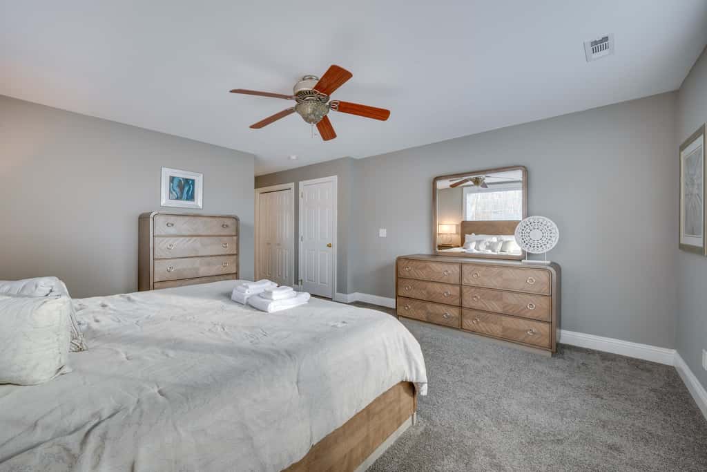Spacious Mooresville Home w/ Lake Norman View!