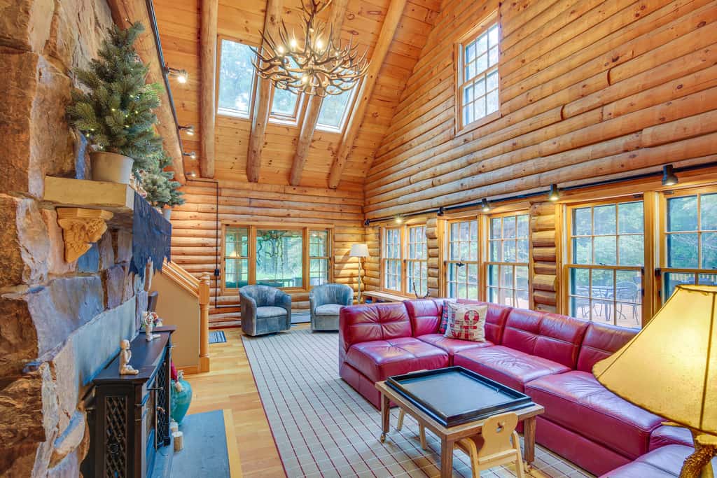 Accord Vacation Rental w/ Pool & Hot Tub!