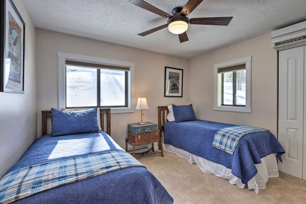 Bright Wintergreen Resort Home; Deck & Grill!