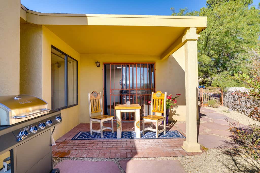 Las Cruces Vacation Rental with Mountain Views!