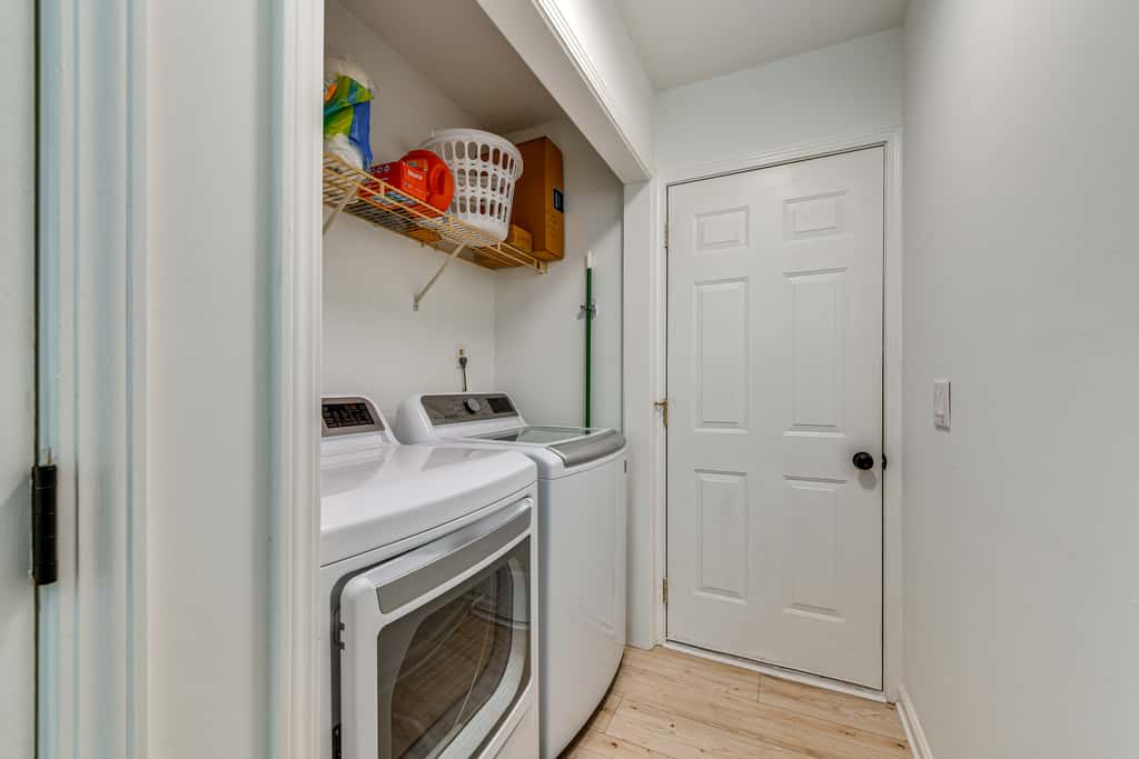 Mooresville Retreat w/ Patio, 1 Mi to Lake Norman!