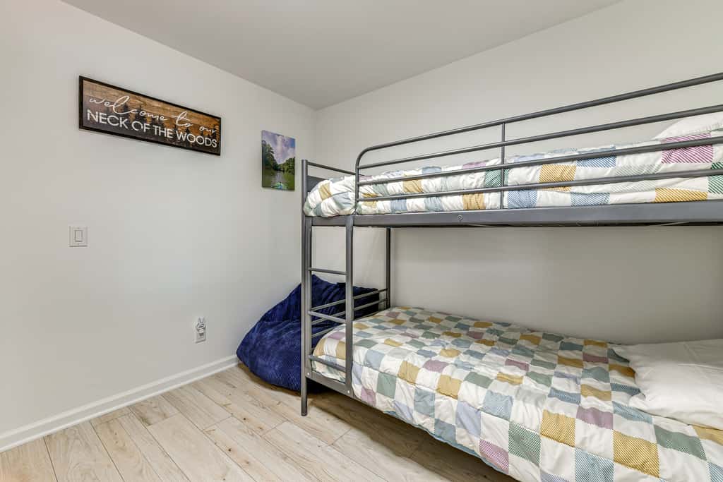 Mooresville Retreat w/ Patio, 1 Mi to Lake Norman!