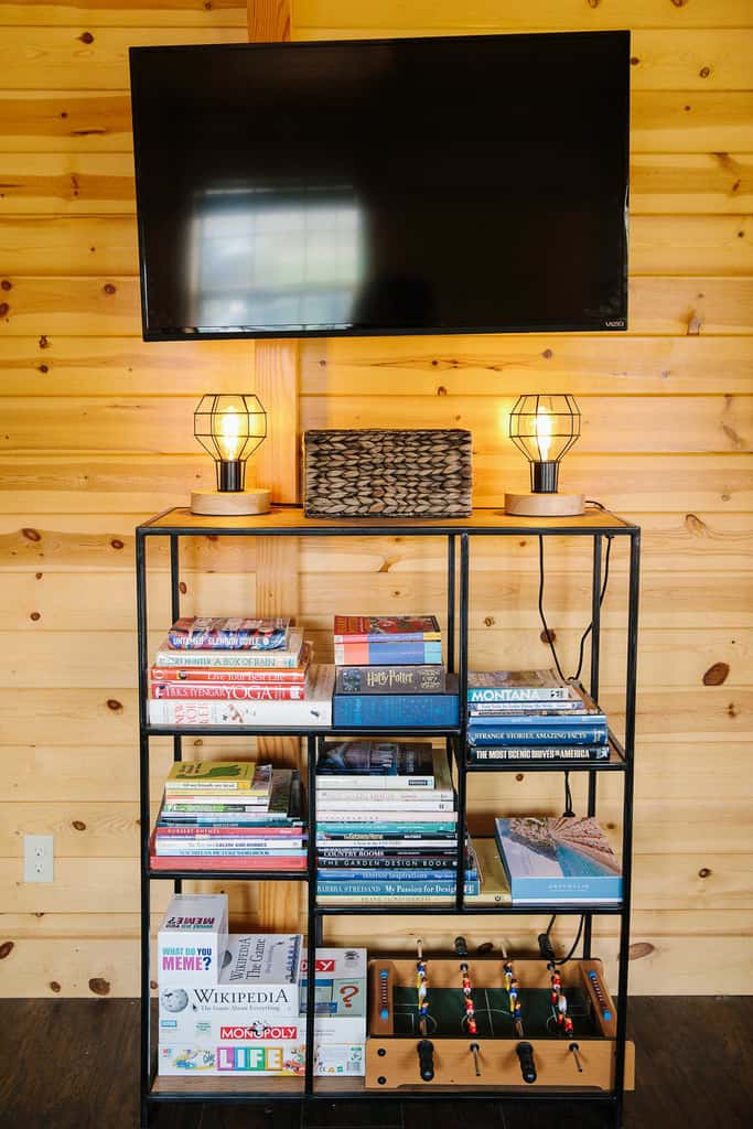 Paradise Valley Cabin by Chico & Yellowstone Park!