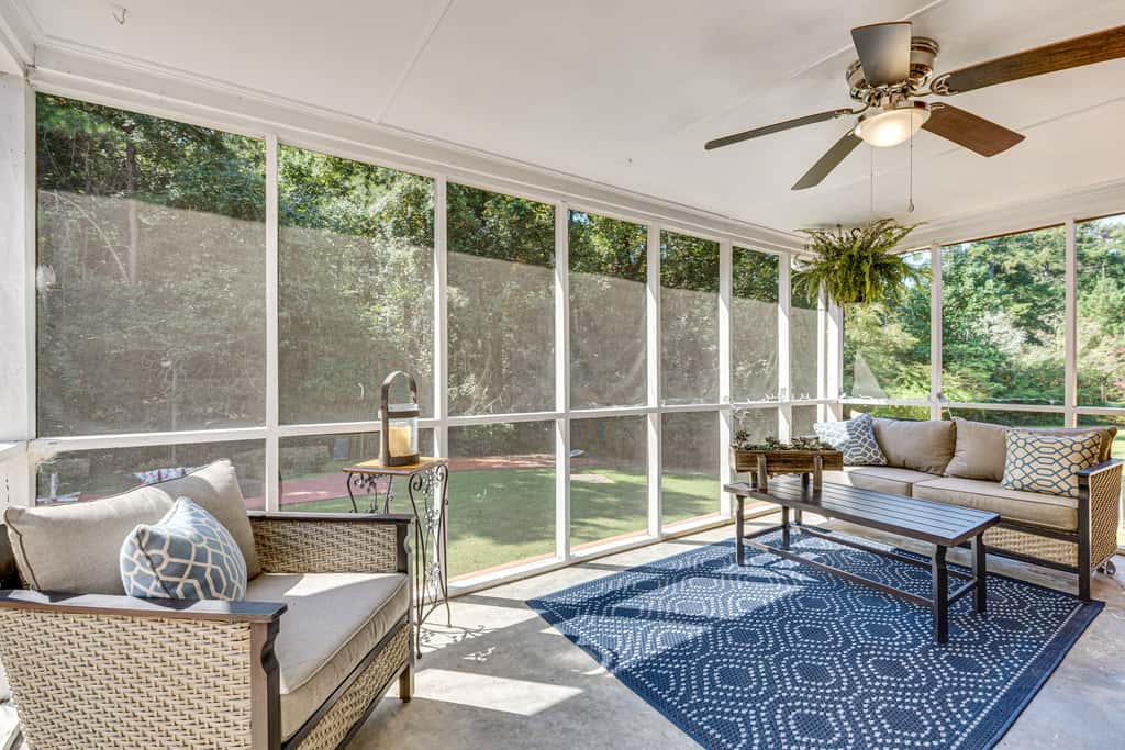 3 Mi to Arabia Mtn Trails: Quiet Ranch-Style Home