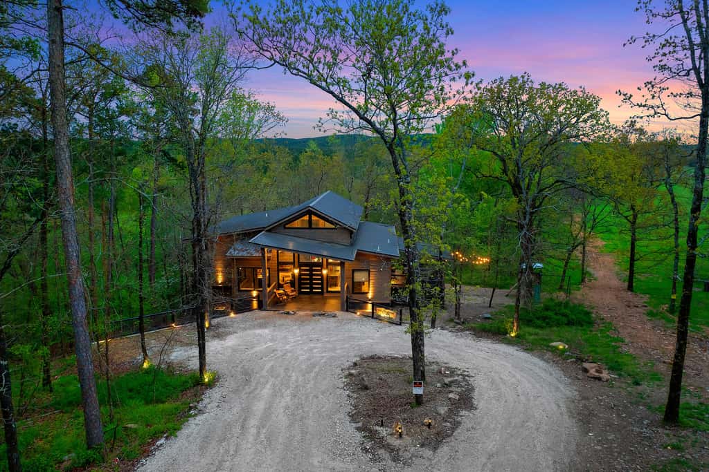Secluded Creekside Cabin w/ Hot Tub & Fire Pit!