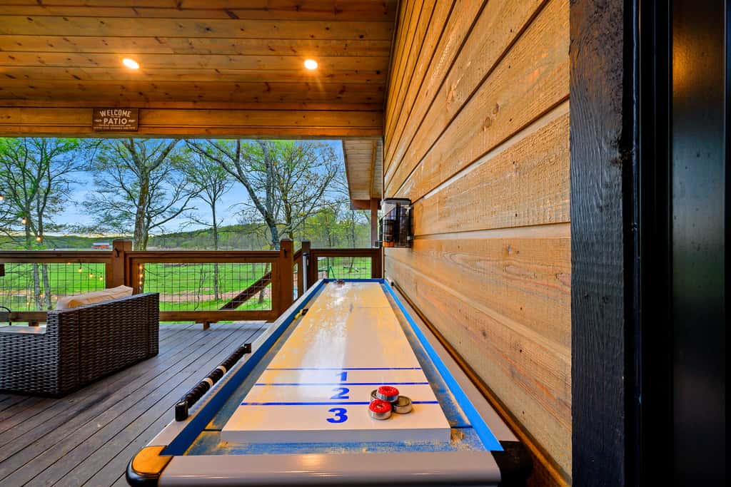 Secluded Creekside Cabin w/ Hot Tub & Fire Pit!