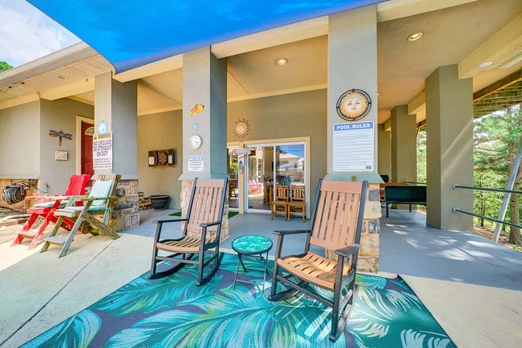 Broken Bow Escape w/ Mountain Views & Pool Access!