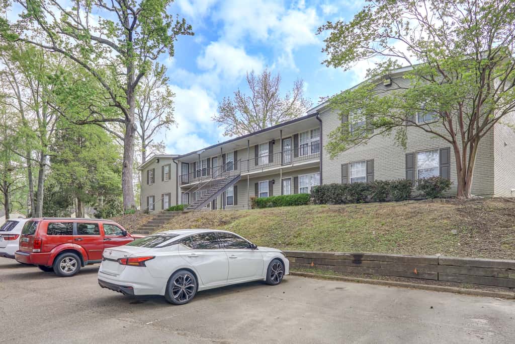 Keep Rebel Weekends Moving at Park Condominiums