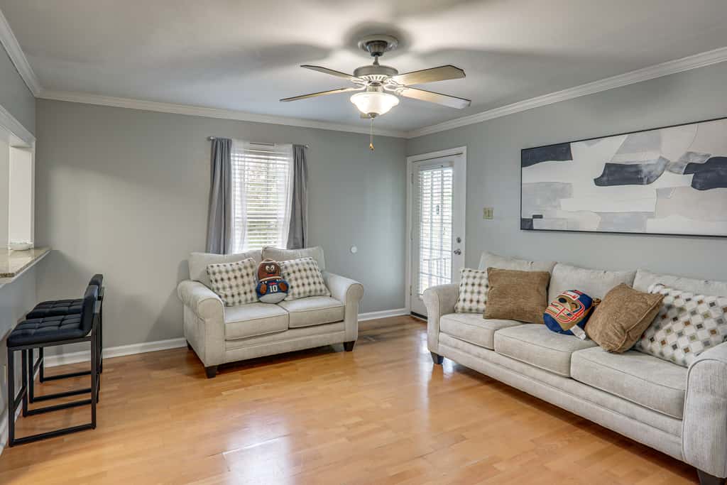 Keep Rebel Weekends Moving at Park Condominiums