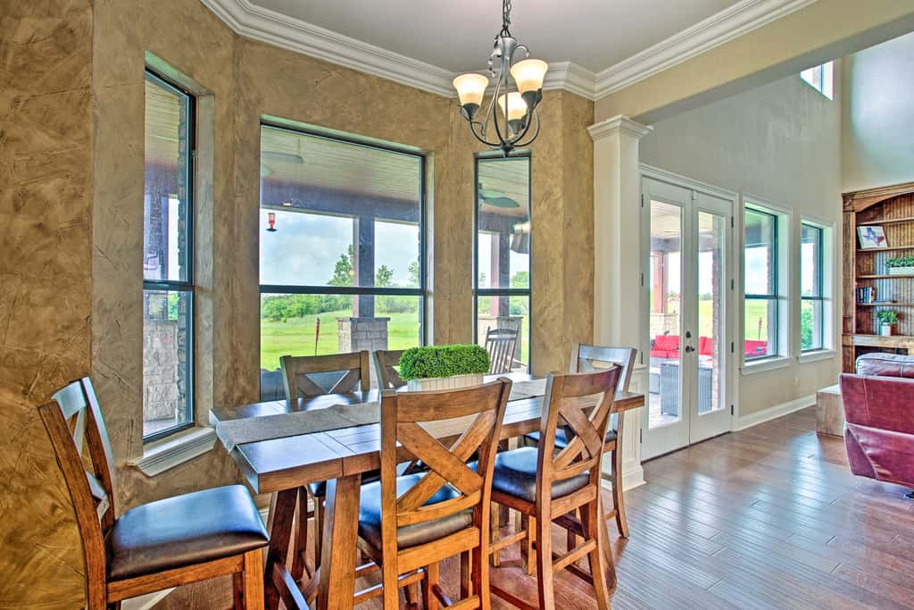 Home w/ Game Room & Fireplace: 14 Mi to McKinney!