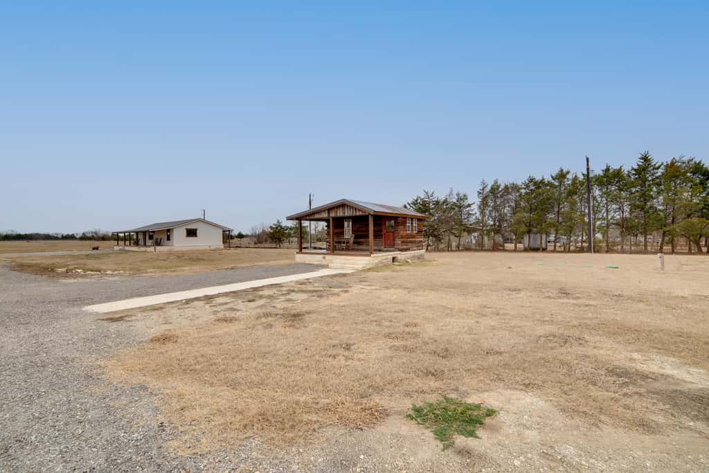 Couple’s Getaway w/ Ranch Views - Near Lavon Lake!