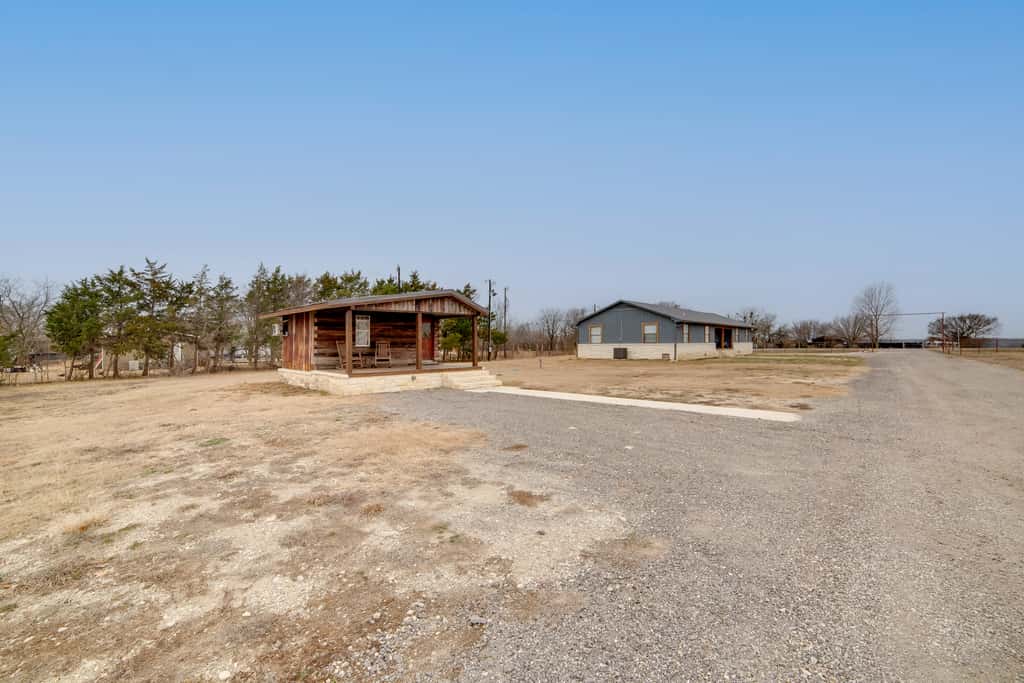 Couple’s Getaway w/ Ranch Views - Near Lavon Lake!