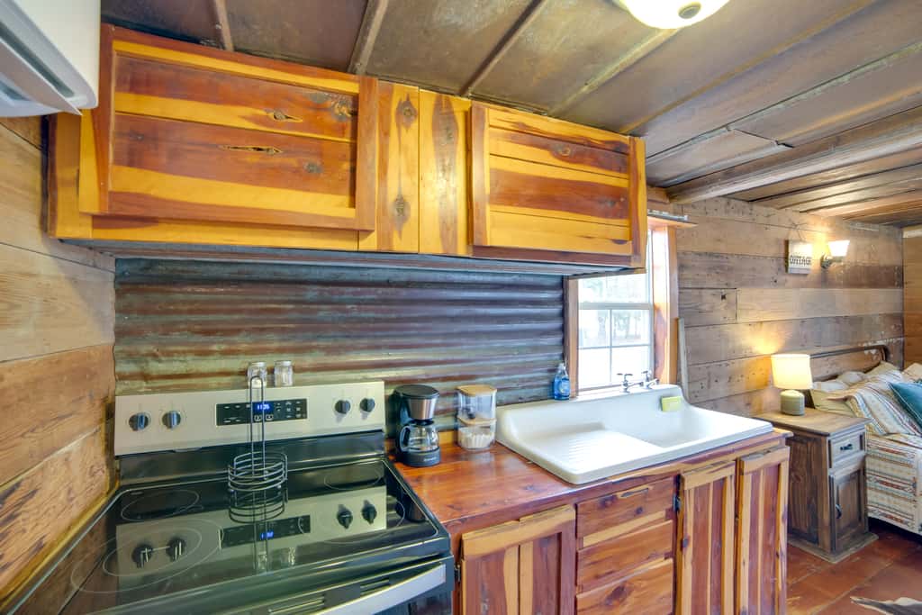 Couple’s Getaway w/ Ranch Views - Near Lavon Lake!