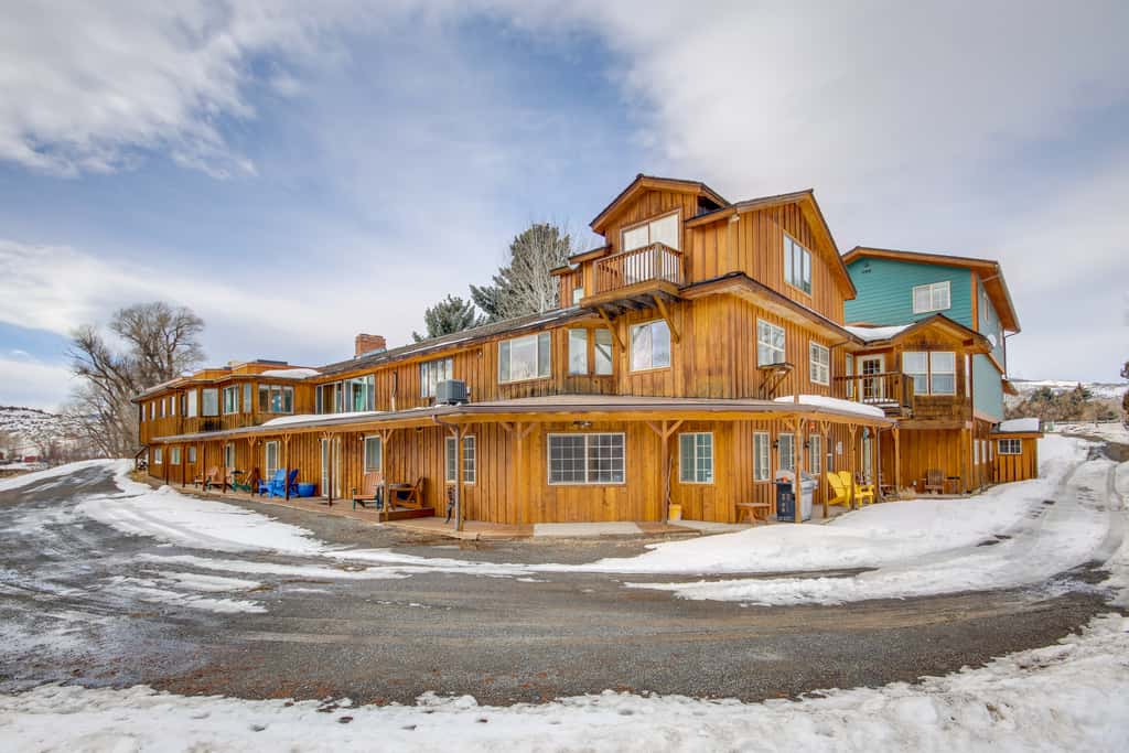Spacious Yellowstone River Retreat w/ Trails!