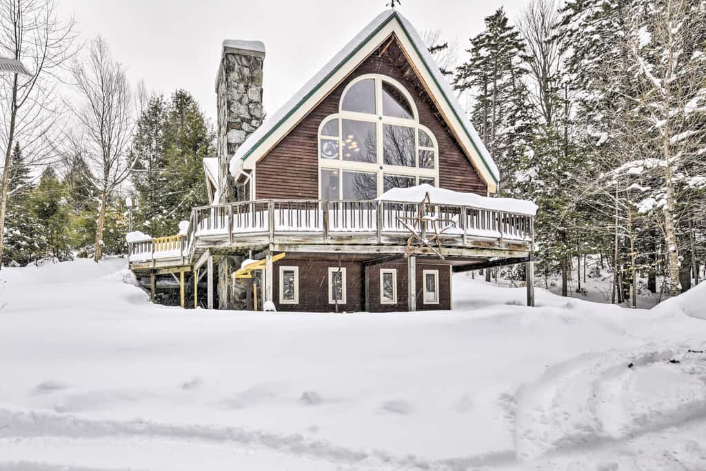 Waitsfield Vacation Rental w/ Private Hot Tub
