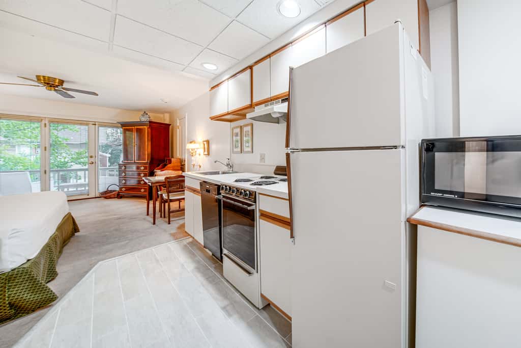 Experience Chautauqua! Newly Renovated Studio