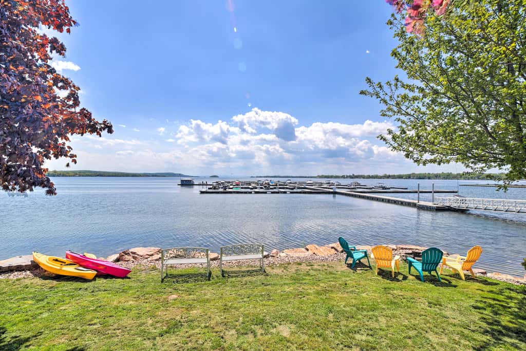 Lake Champlain Home w/ Decks, Kayaks & Fire Pit!
