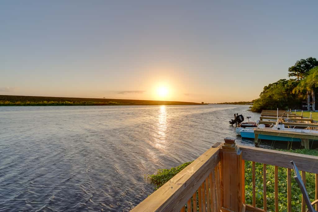 Access to Lake Okeechobee: Cabin w/ Perks!