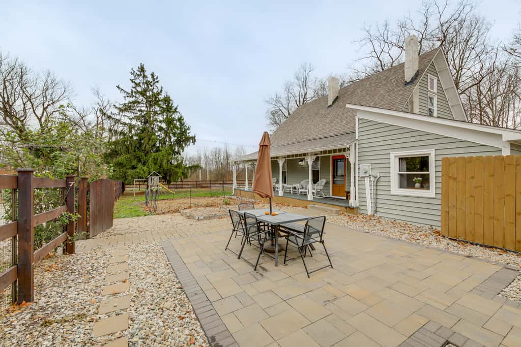 Zionsville Winter Stay: Fire Pit & Big Yard