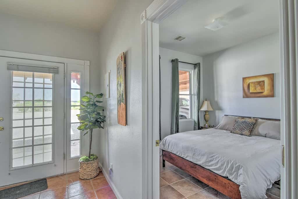 Single-Story Eloy Apartment w/ Patio Space!