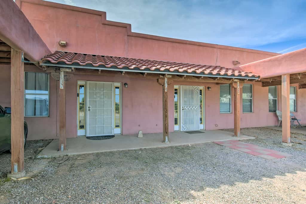 Single-Story Eloy Apartment w/ Patio Space!