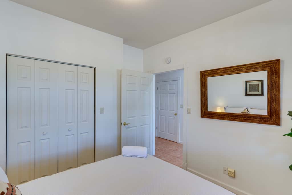 Eloy Retreat w/ Pool Access + Central A/C!