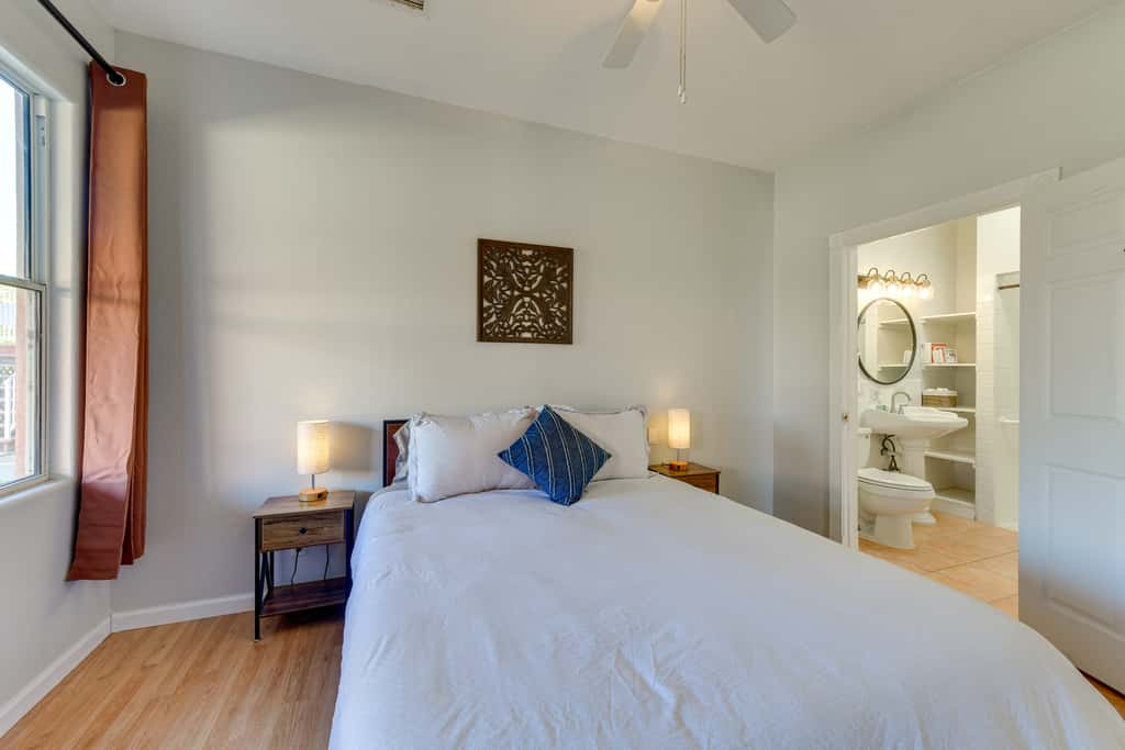 Eloy Vacation Rental w/ Community Pool & Courtyard