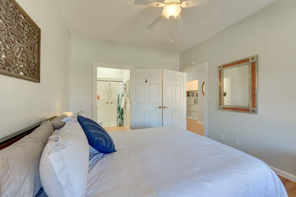 Eloy Vacation Rental w/ Community Pool & Courtyard