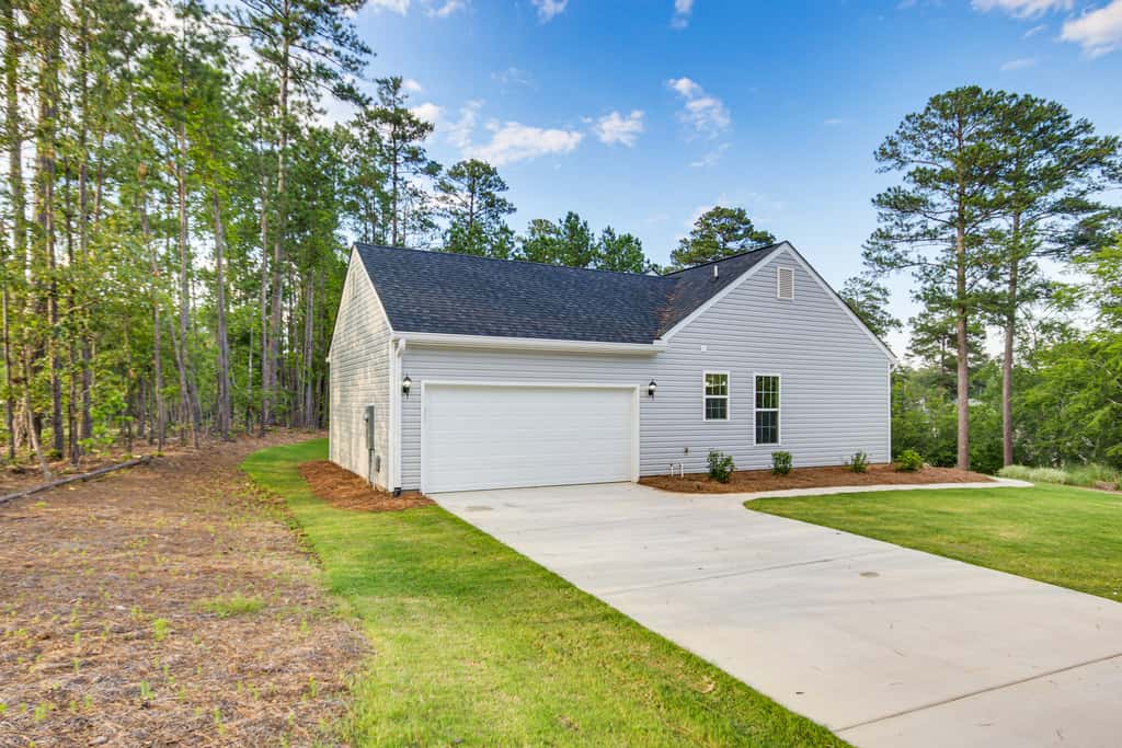 101 Reasons to Stay! Savannah Lakes Village Home