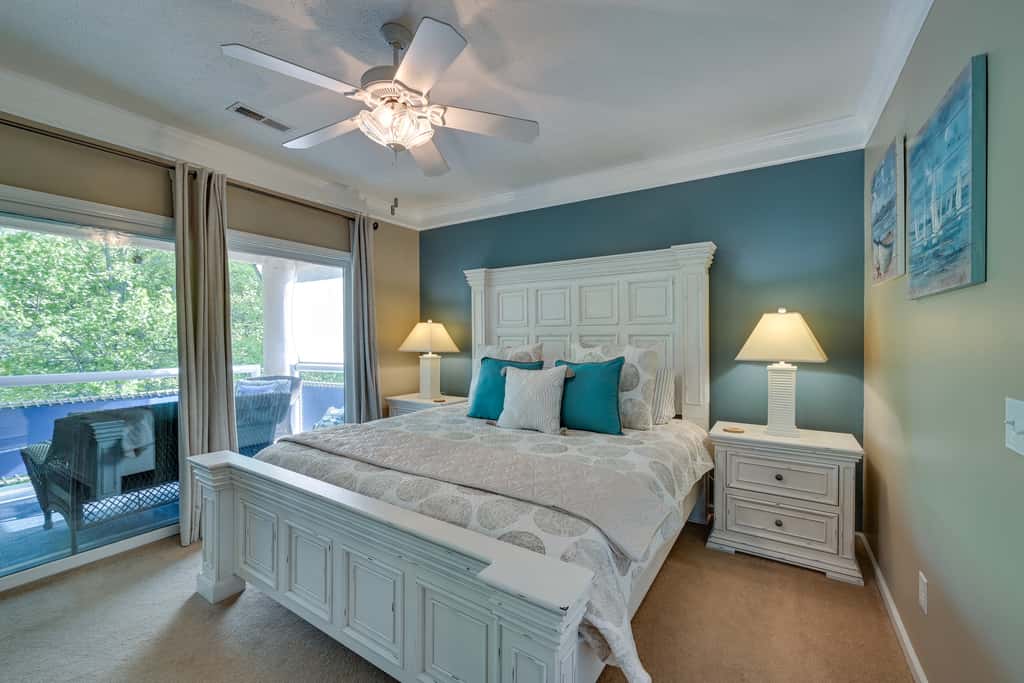 Lake Keowee Condo: Resort Pools & Lake Access!