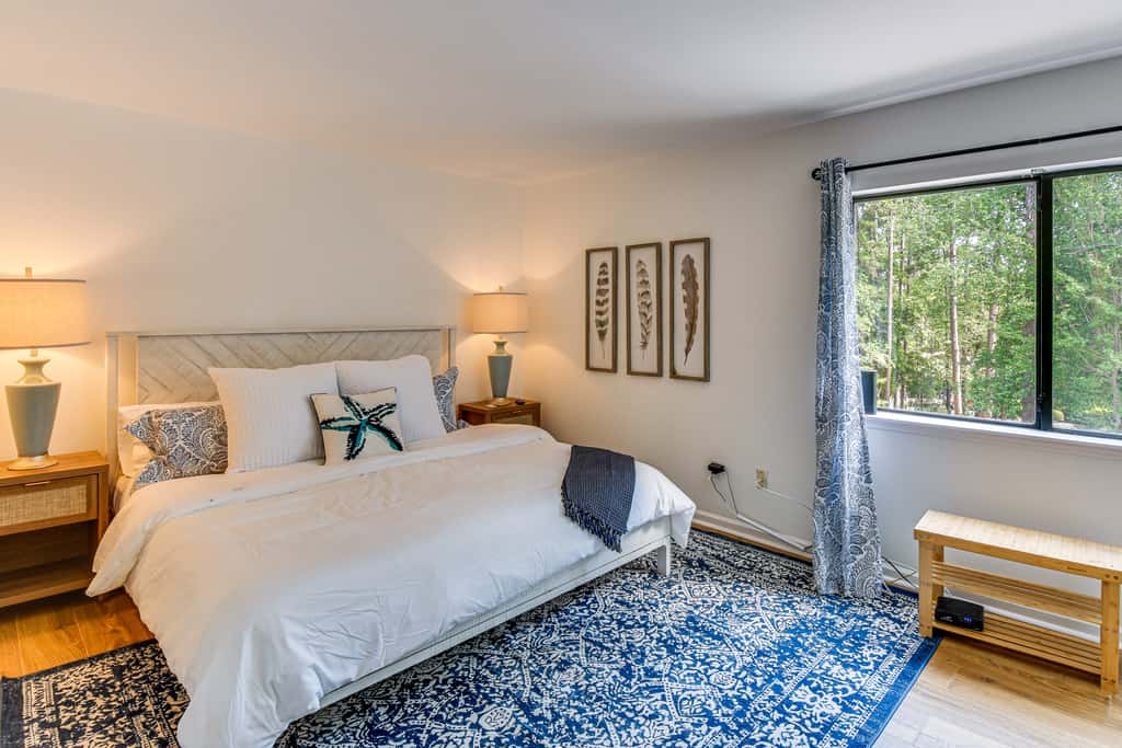 Keowee Key Condo w/ Lake Access & Community Pools!