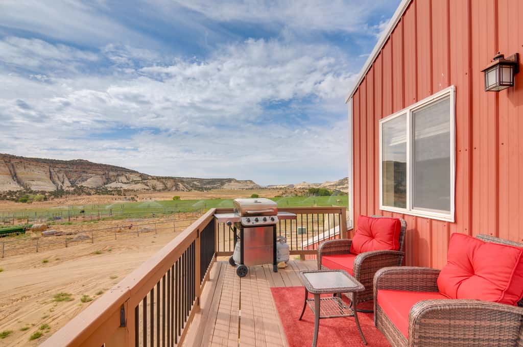 Charming Barn Apt in Boulder! Gateway to Parks!