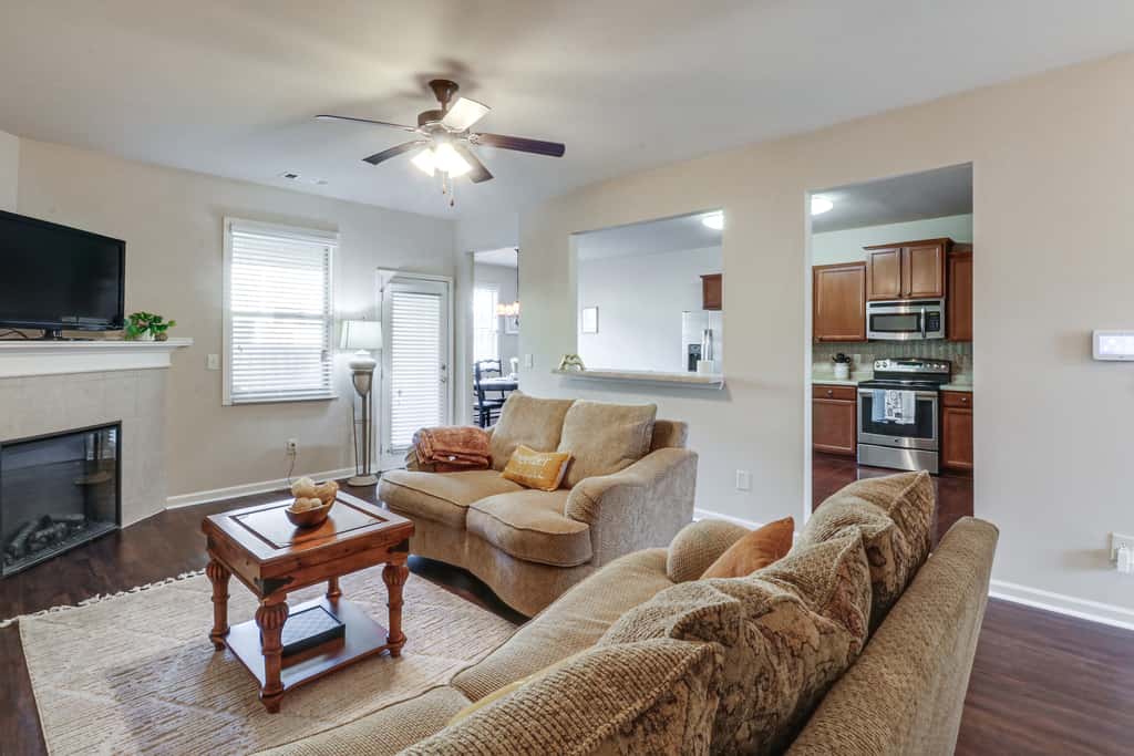 3BR ATL Group Hub Near MARTA Rail to Stadium, Dtwn