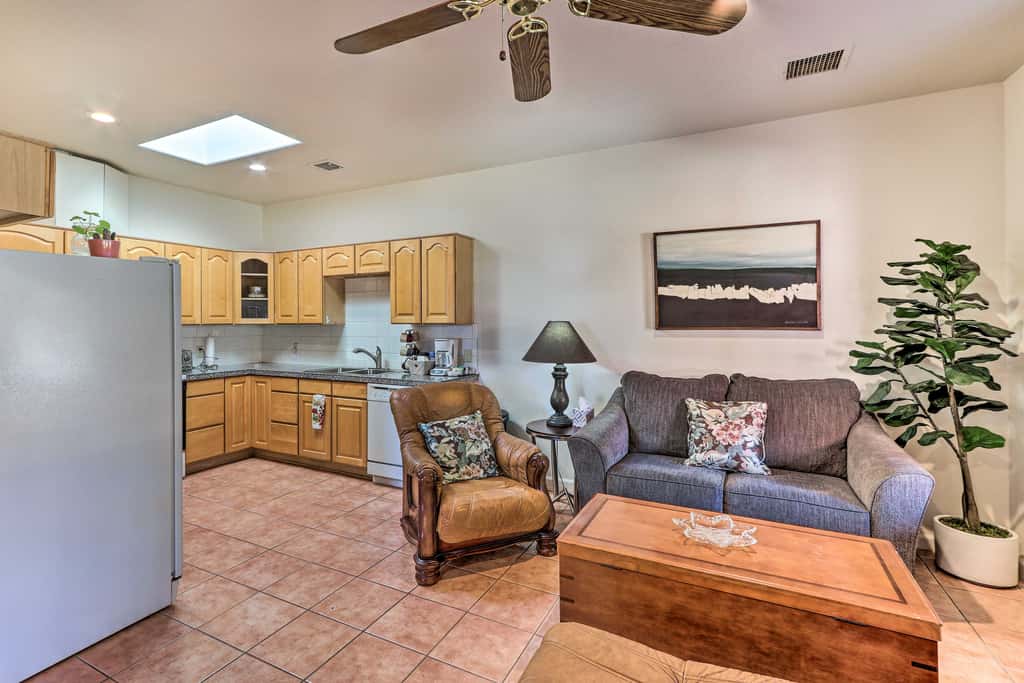 Eloy Desert Oasis w/ Courtyard & Pool Access!