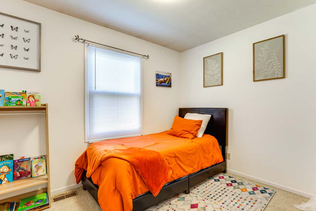 3 Mi to UNL & Memorial Stadium: Home w/ Large Yard