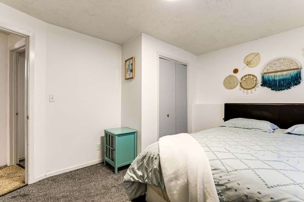 3 Mi to UNL & Memorial Stadium: Home w/ Large Yard