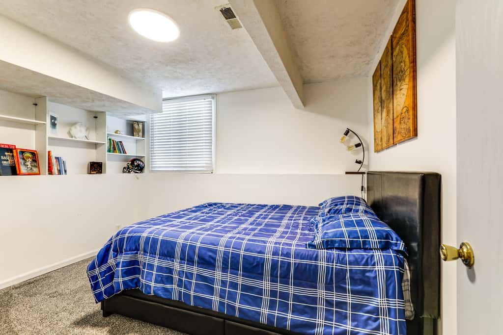 3 Mi to UNL & Memorial Stadium: Home w/ Large Yard