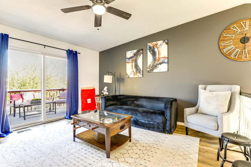 3 Mi to UNL & Memorial Stadium: Home w/ Large Yard
