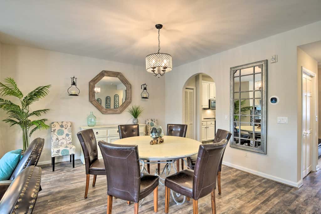Lake Keowee Resort Condo w/ Fantastic View